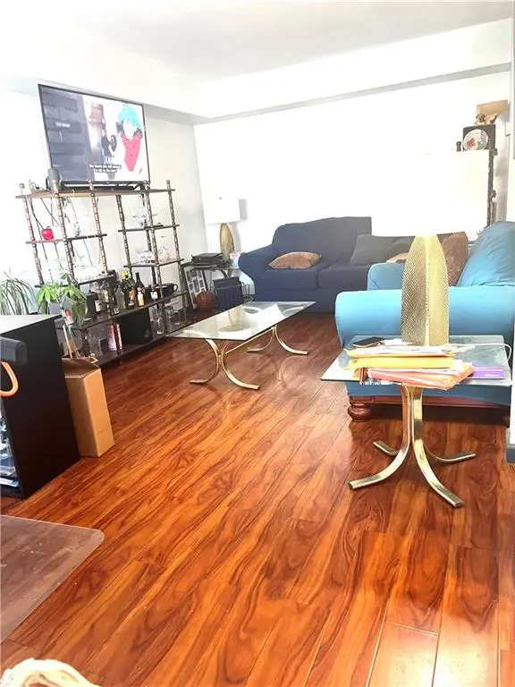 409 Neckar AVE, Staten  Island, NY 10304