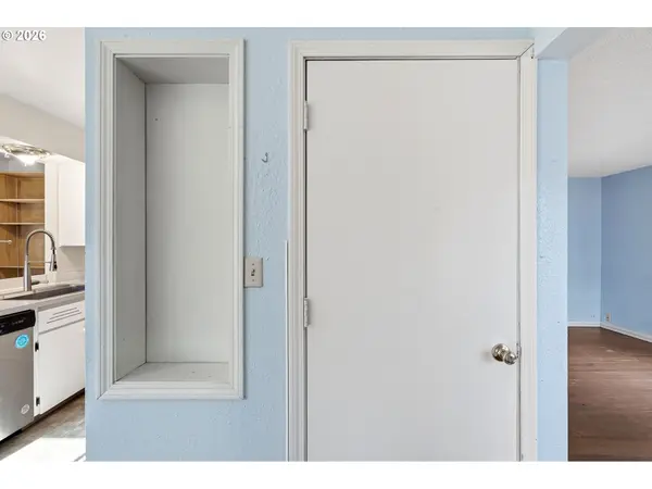 1061 5TH ST, Washougal, WA 98671