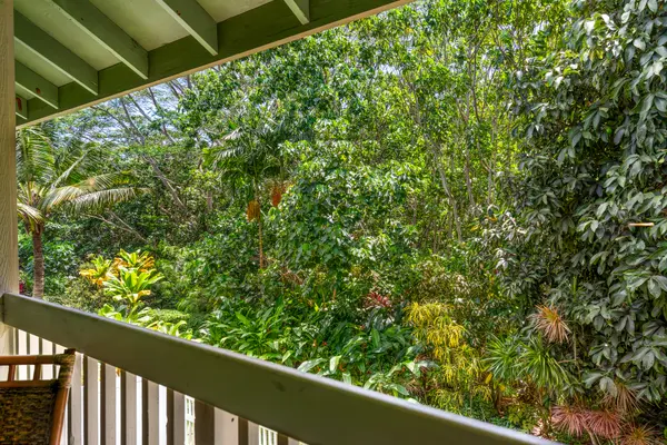 2080 MANAWALEA ST #709, Lihue, HI 96766