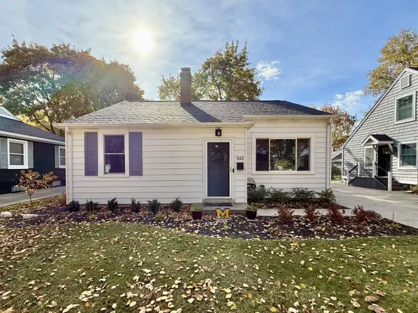 342 Maywood AVE, Rochester, MI 48307