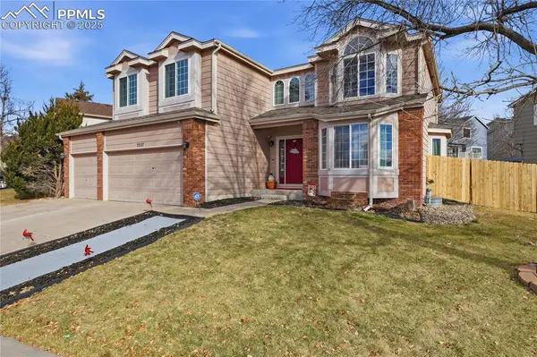 3327 Macgregor DR, Colorado Springs, CO 80922