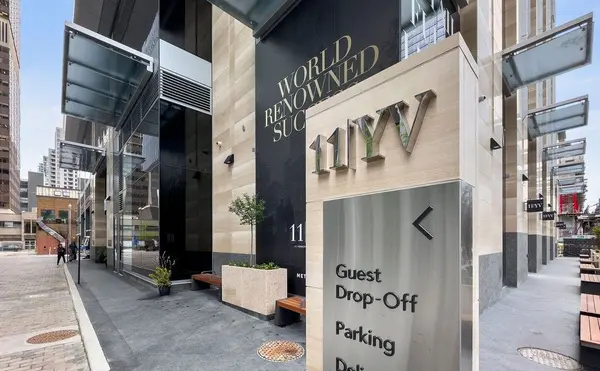 11 Yorkville AVE #5002 - Unfurnished, Toronto C02, ON M4W 0B7