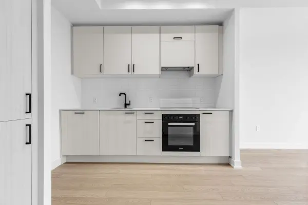 1 Quarrington LN #3208, Toronto C13, ON M3C 0S4