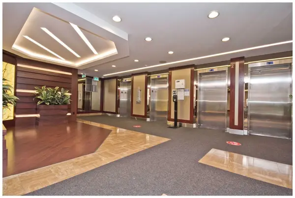 25 Bamburgh CIR #1239, Toronto E05, ON M1W 3W2