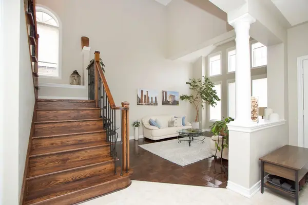 62 Abbyview DR, Whitby, ON L1P 0A5