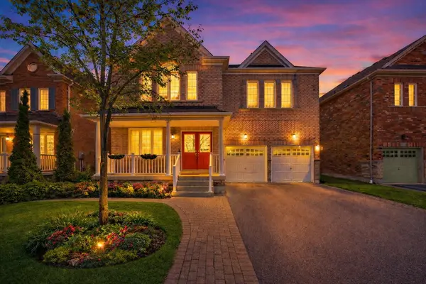 6 Wilsongary CIR, Ajax, ON L1T 0G7