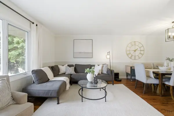 826 West Shore BLVD, Pickering, ON L1W 2V6