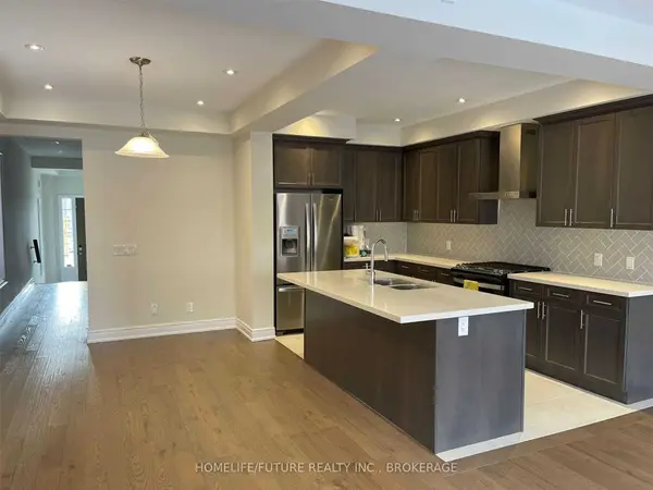 46 Gillivary DR, Whitby, ON L1P 0C9