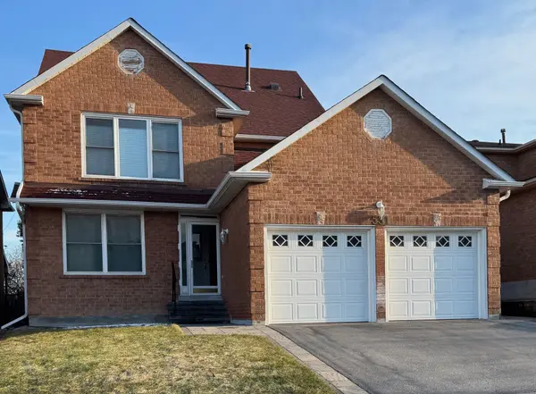531 Steeple HL, Pickering, ON L1V 5Z6