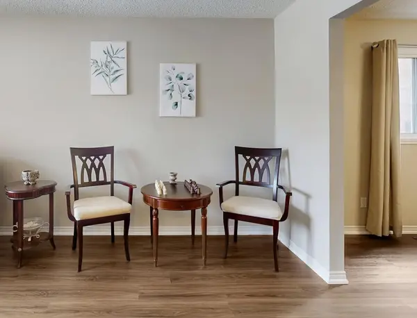 531 Steeple HL, Pickering, ON L1V 5Z6