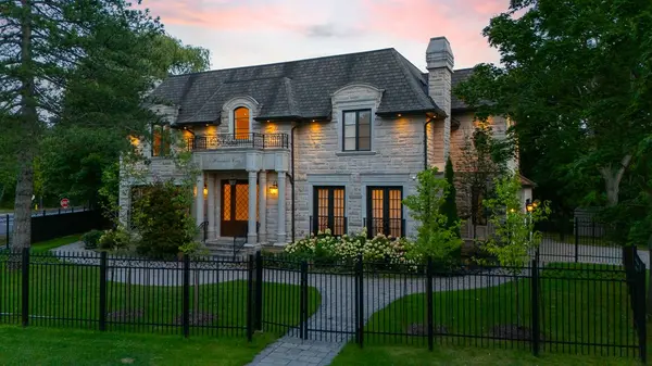 21 Hammok CRES, Markham, ON L3T 2X3