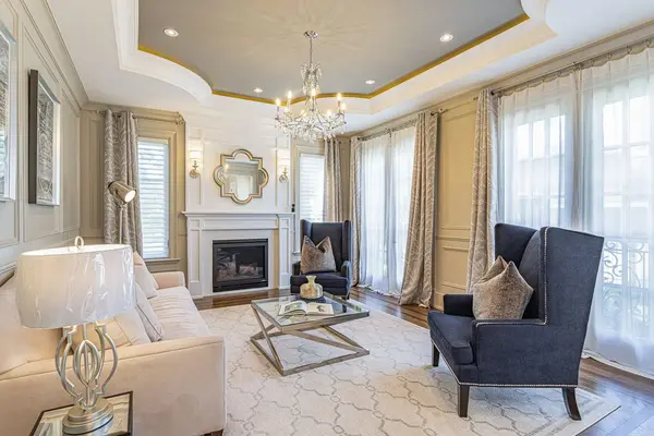 21 Hammok CRES, Markham, ON L3T 2X3