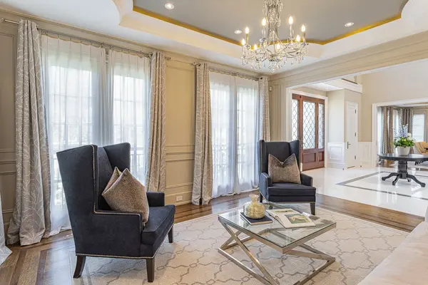 21 Hammok CRES, Markham, ON L3T 2X3