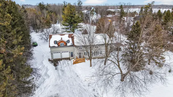 5768 Smith BLVD, Georgina, ON L0E 1A0