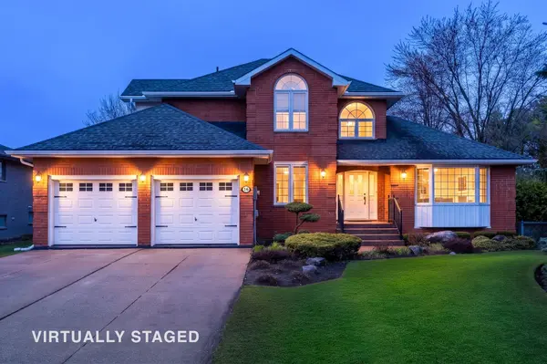 16 Carmichael CRES, Collingwood, ON L9Y 4R6