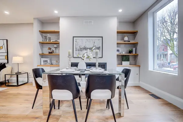 14 Marion ST, Toronto W01, ON M6R 1E5