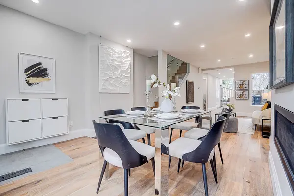 14 Marion ST, Toronto W01, ON M6R 1E5