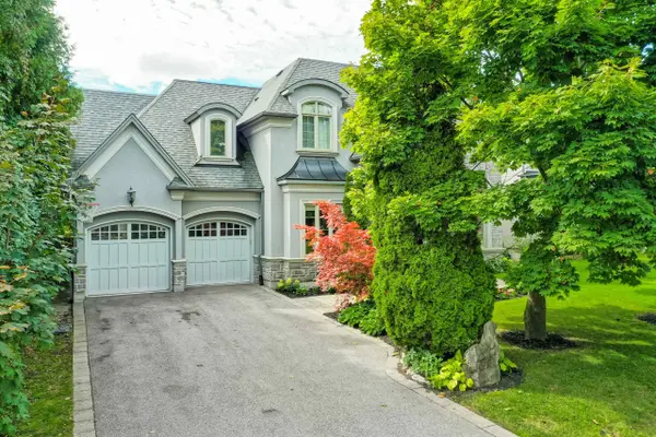 594 Maplehurst AVE, Oakville, ON L6L 4Z1