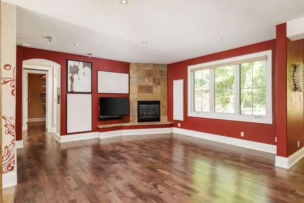 2448 Bridge RD, Oakville, ON L6L 5C2