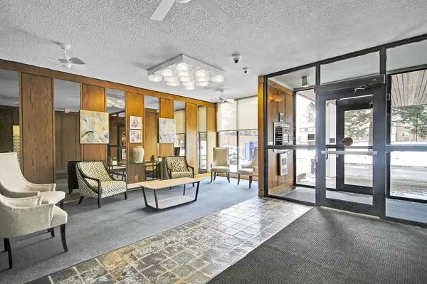 1285 Cahill DR #1001, Hunt Club - South Keys And Area, ON K1V 9A7