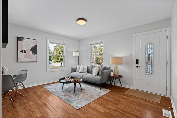 924 Fisher AVE, Carlington - Central Park, ON K1Z 6P4