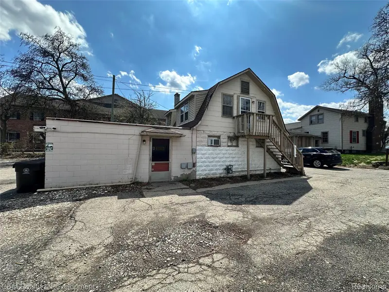 671 S. Main Street, Unit #1, Plymouth, MI 48170