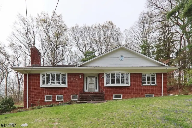 1495 Fox Trl, Mountainside Boro, NJ 07092