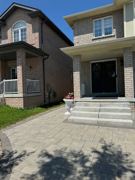 54 Weir ST #Basemen, Bradford West Gwillimbury, ON L3Z 0K6