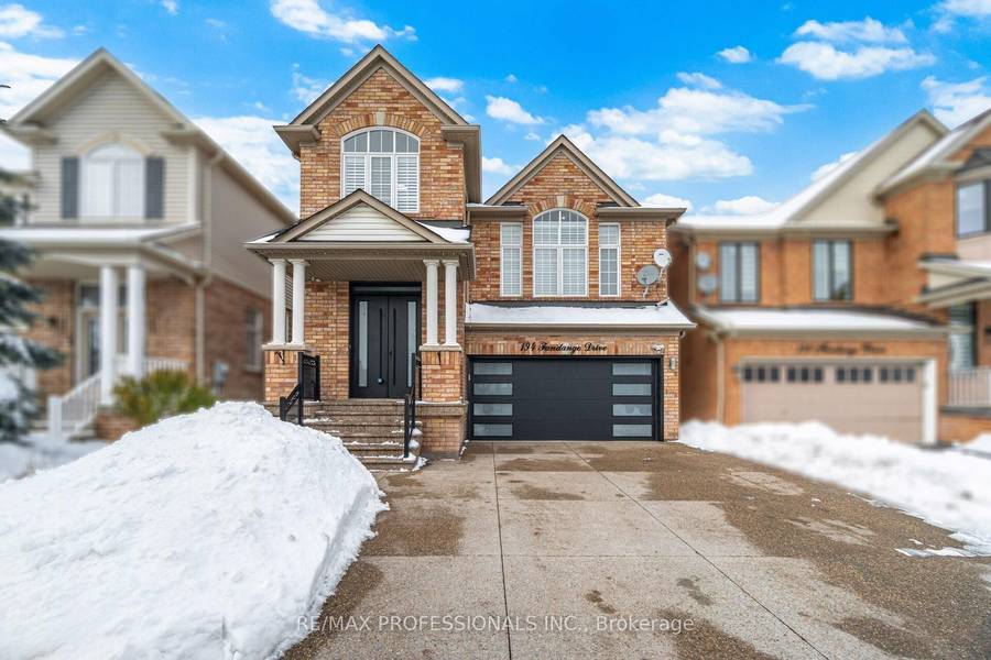 194 Fandango DR, Brampton, ON L6X 0L3