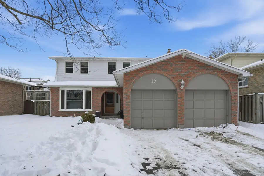 17 Strawberry LN, Brantford, ON N3T 5Z6