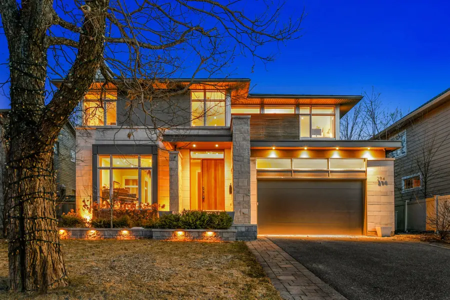 294 Mountbatten AVE, Alta Vista And Area, ON K1H 5W3