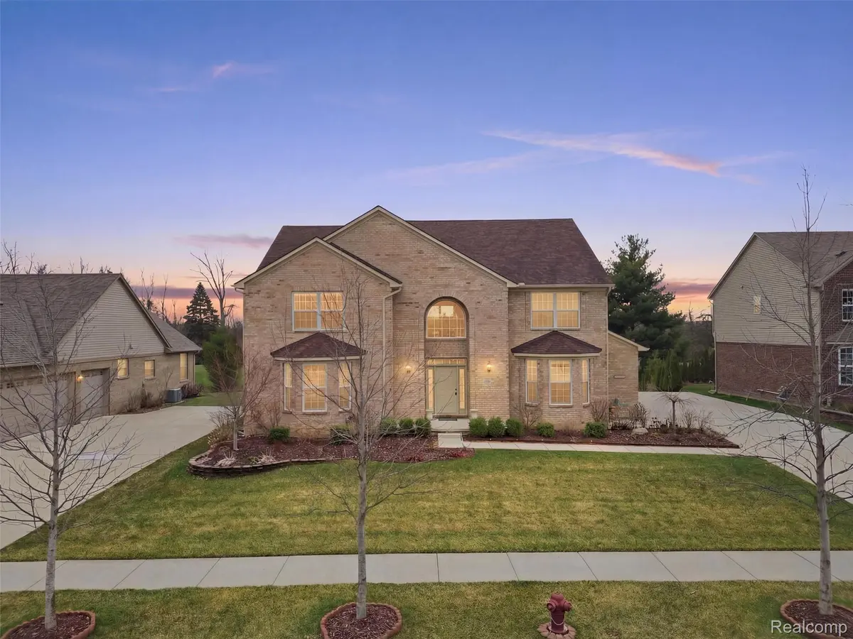 47527 Ellery LN, Canton Charter Township, MI 48187