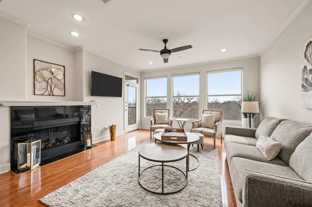 500 Waters Edge Drive #137, Lake Dallas, TX 75065