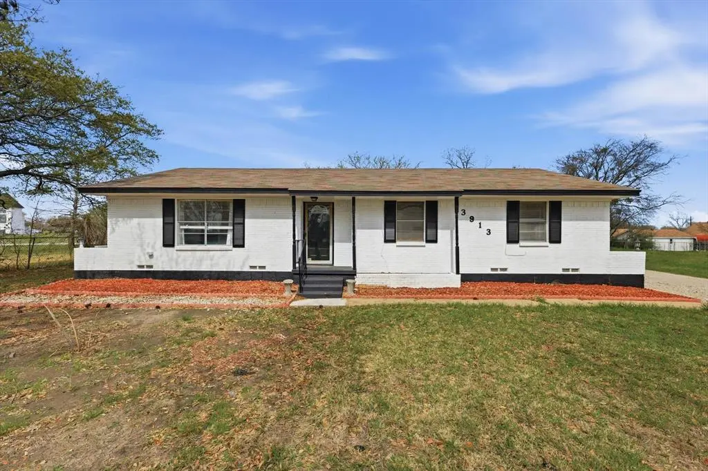 3913 Hickox Road, Rowlett, TX 75089