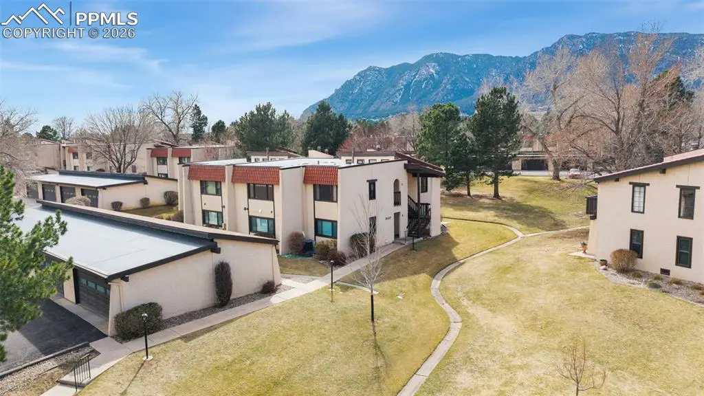 3107 Broadmoor Valley RD #C, Colorado Springs, CO 80906