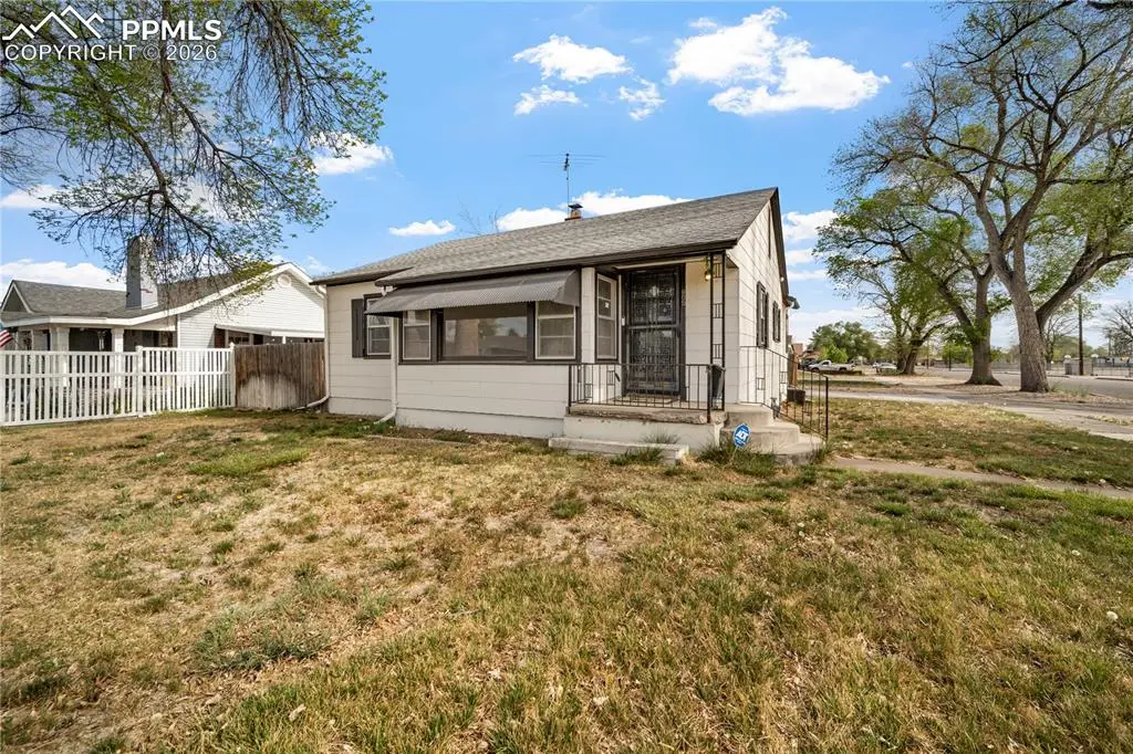 805 W Routt AVE, Pueblo, CO 81004