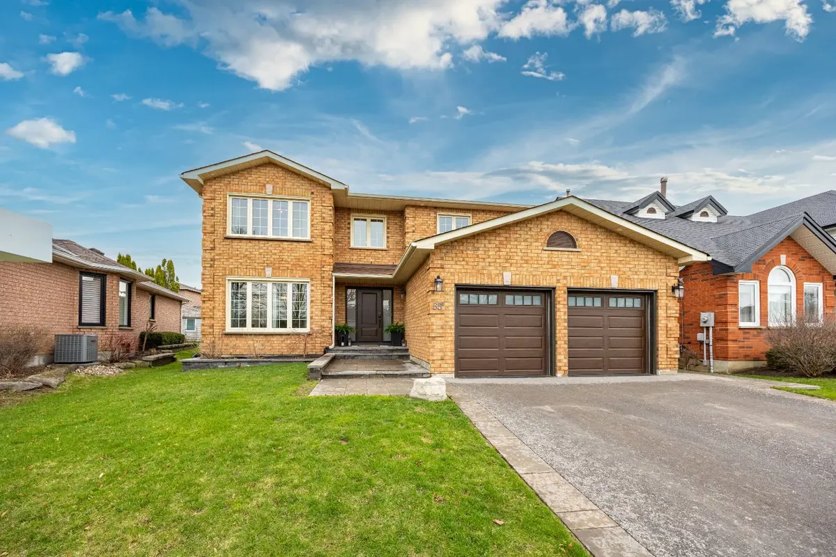 55 Mull CRES, Clarington, ON L1E 2E2