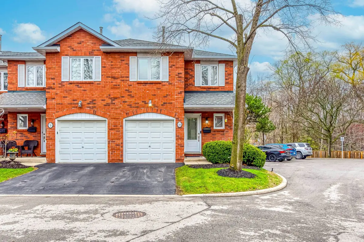 3115 New ST #10, Burlington, ON L7N 3T5