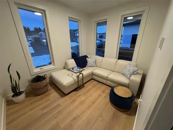 118 Sgt Donald Lucas Drive, Paradise, NL A1L4E1