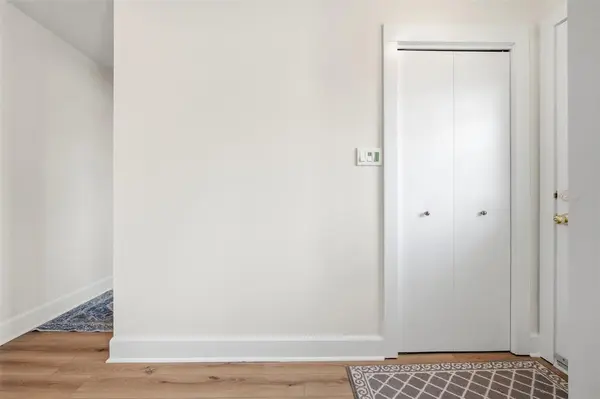 125 Turnbull DR, Winnipeg, MB R3V 1X2