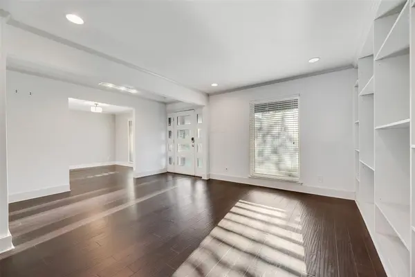 9178 Glen Springs Drive, Dallas, TX 75243