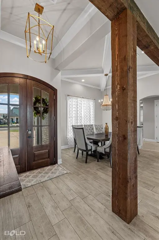 402 Erie Circle, Bossier City, LA 71111