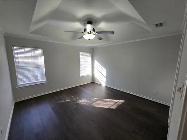 601 Preston Glen, Gunter, TX 75058