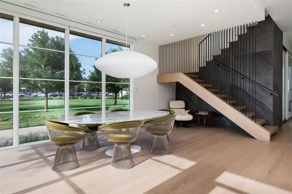 5048 Airline Road, Highland Park, TX 75205