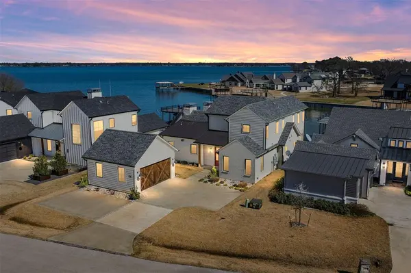 2545 Homestead Court, Tool, TX 75143