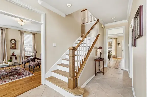 801 Bent Tree Drive, Euless, TX 76039