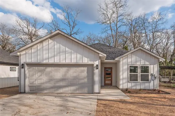 14583 Cherokee Lane, Log Cabin, TX 75148