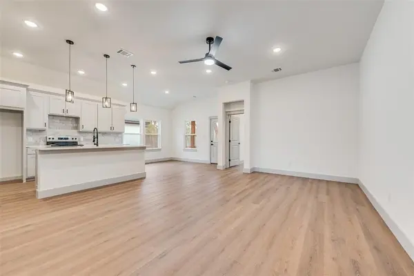 14583 Cherokee Lane, Log Cabin, TX 75148