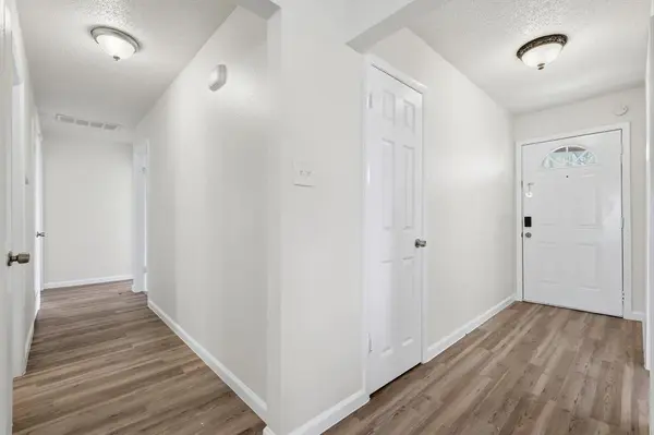 3913 Hickox Road, Rowlett, TX 75089