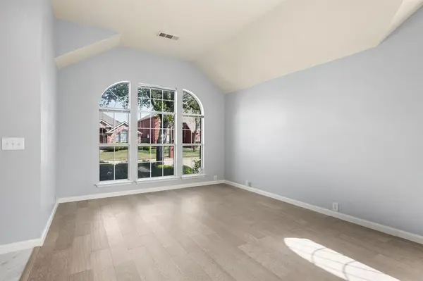 3013 Peppercorn Drive, Euless, TX 76039